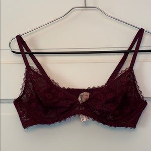 Victoria’s Secret bralette